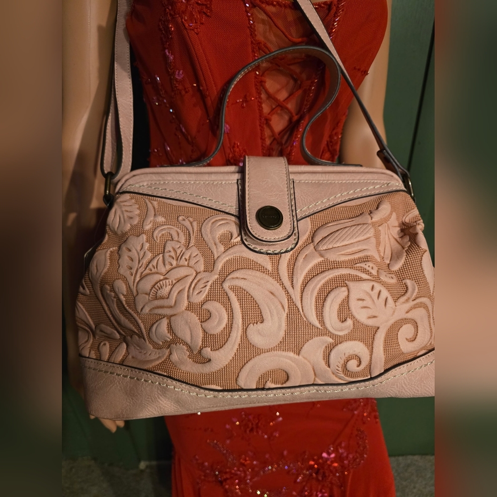 CONCEPT BRAND embossed dusty rose colored bag!! Brand new w tags